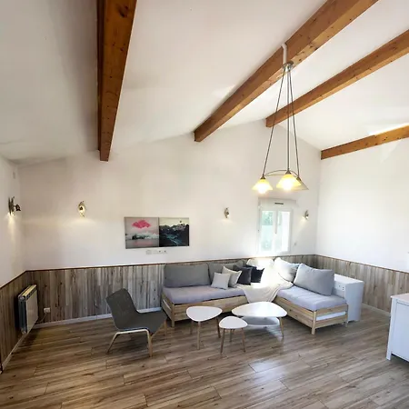 Appartement Team House - 8 Lits *