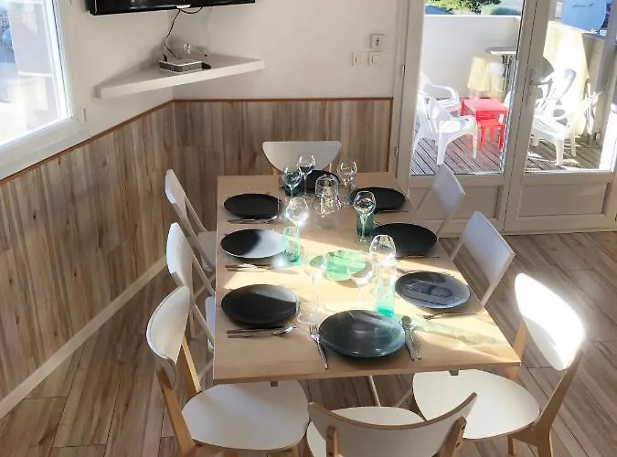 Team House - 8 Lits דירה