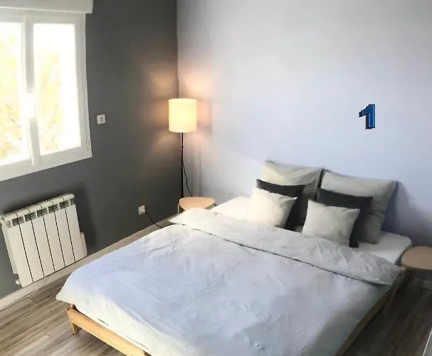 Team House - 8 Lits קלרמונט-פרנד